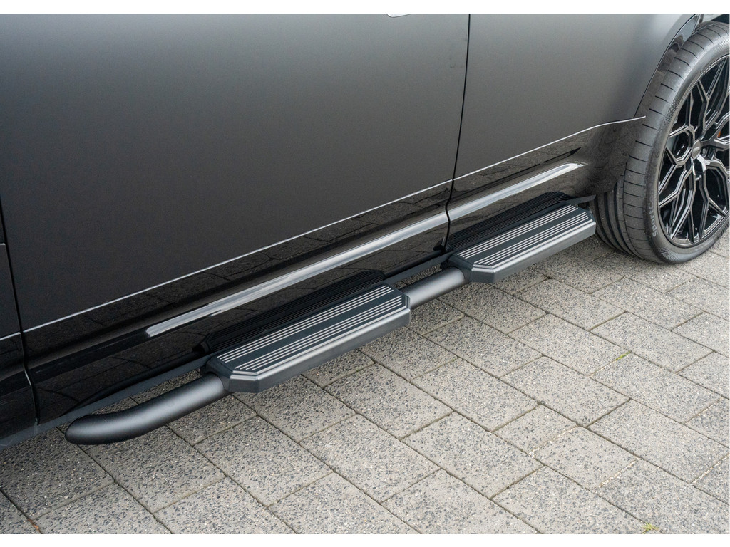 Land Rover Defender 110 P300e X-Dynamic HSE - 49