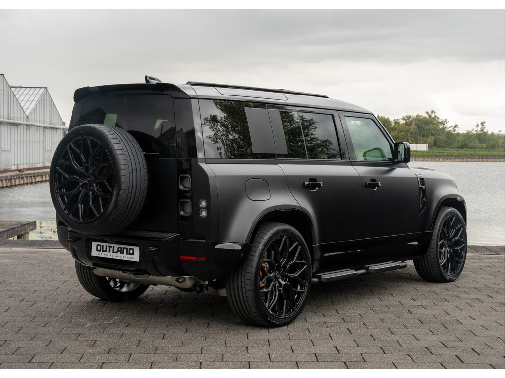 Land Rover Defender 110 P300e X-Dynamic HSE - 9