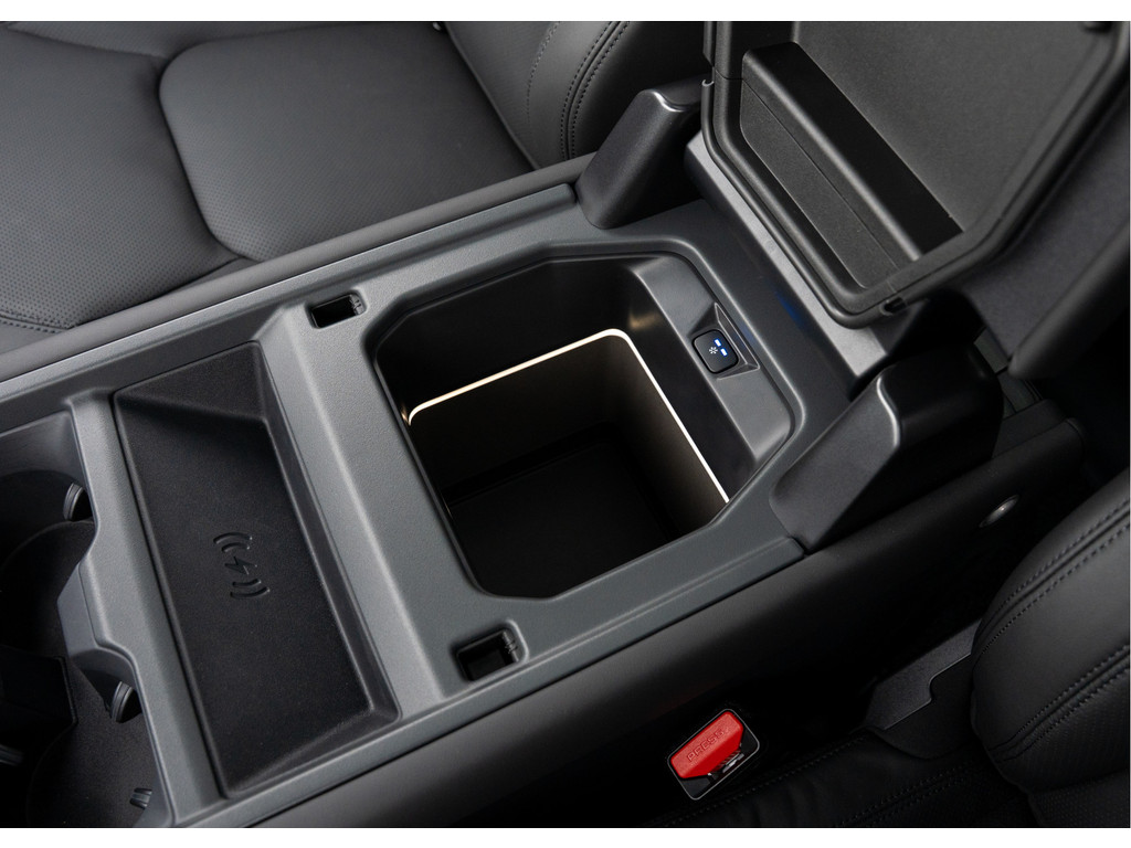 Land Rover Defender 110 P300e X-Dynamic HSE - 21