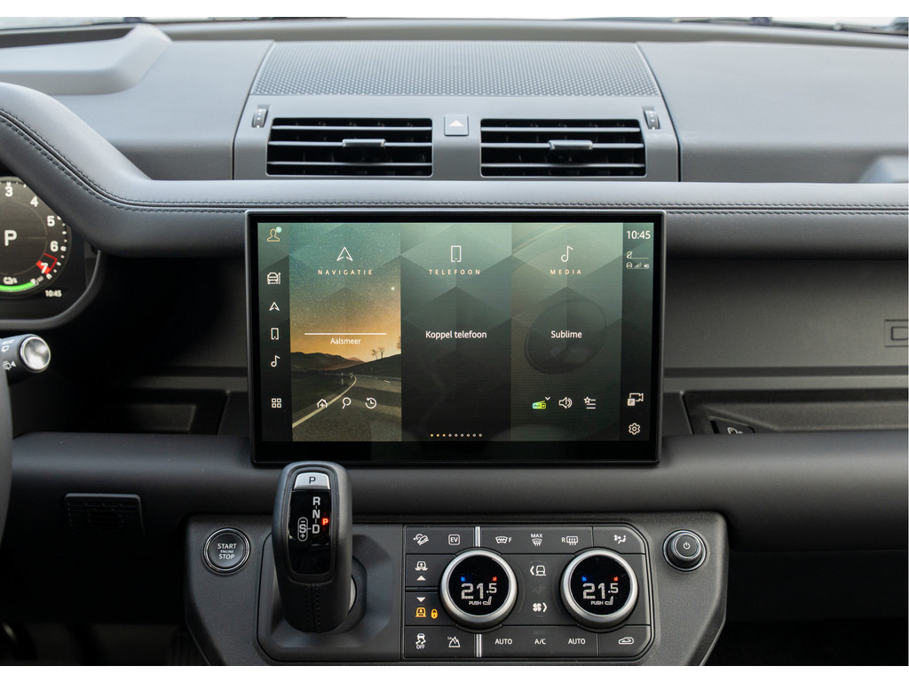 Land Rover Defender 110 P300e X-Dynamic HSE - 28