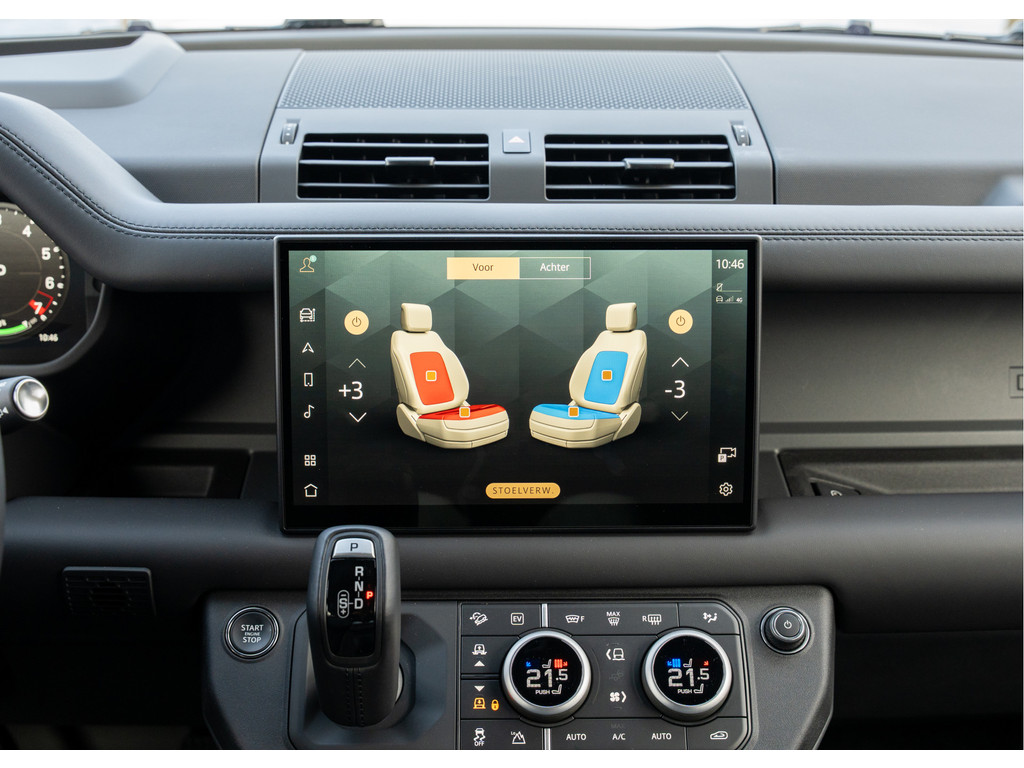 Land Rover Defender 110 P300e X-Dynamic HSE - 31