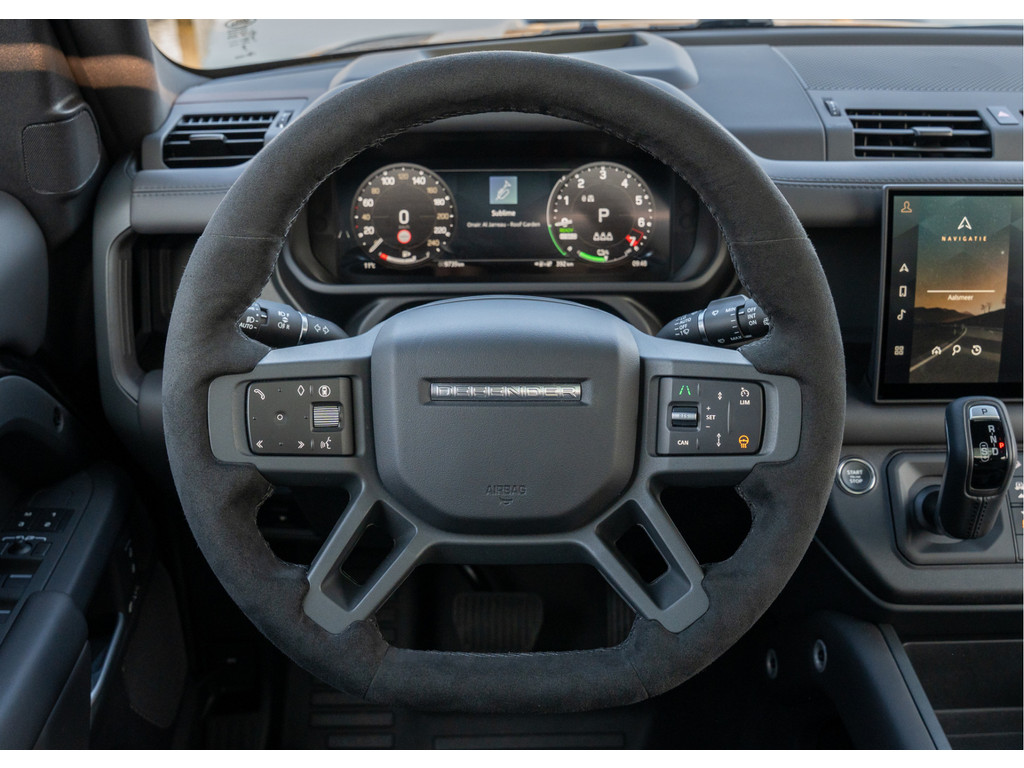 Land Rover Defender 110 P300e 110 X-Dynamic HSE - 10