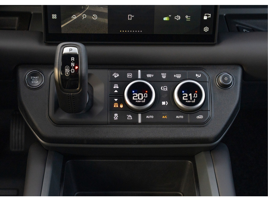 Land Rover Defender 110 P300e 110 X-Dynamic HSE - 15