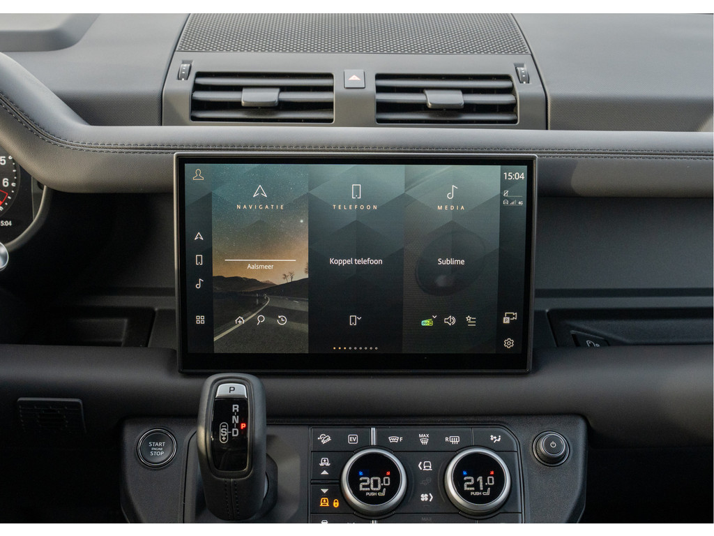 Land Rover Defender 110 P300e 110 X-Dynamic HSE - 17