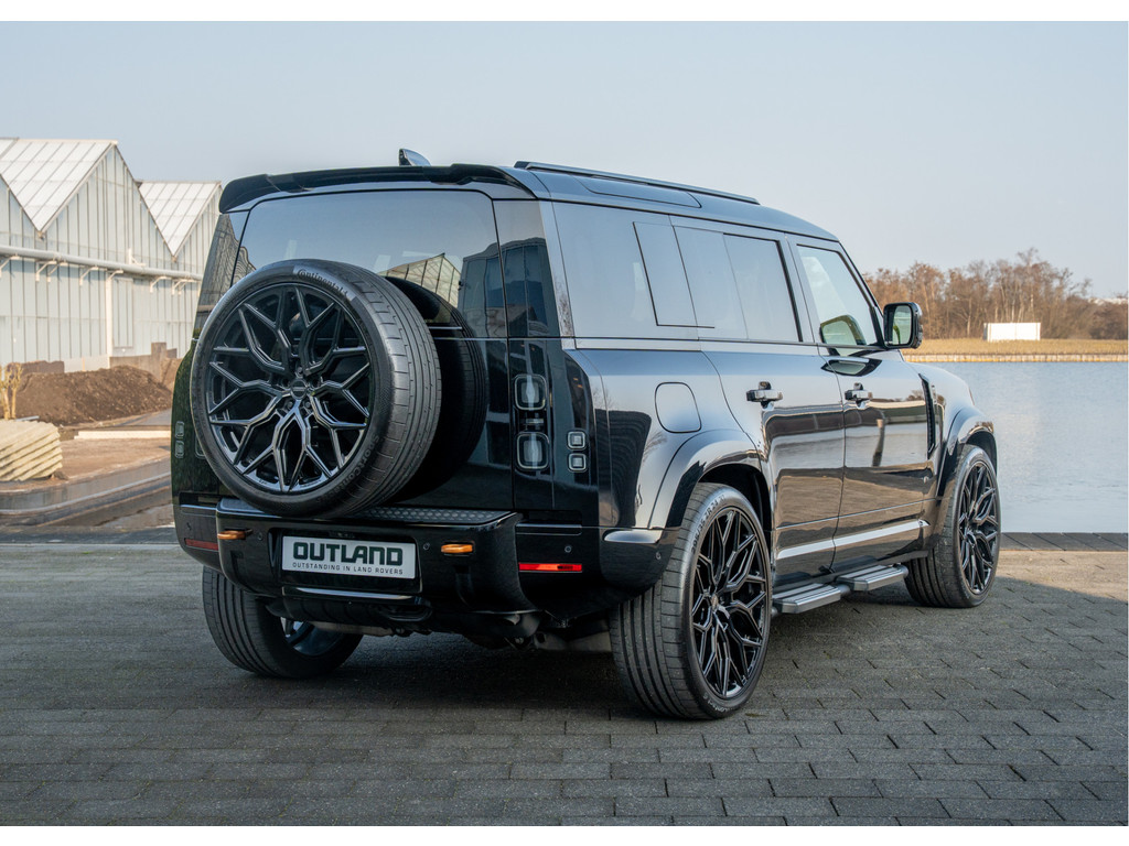 Land Rover Defender 110 P300e 110 X-Dynamic HSE - 4