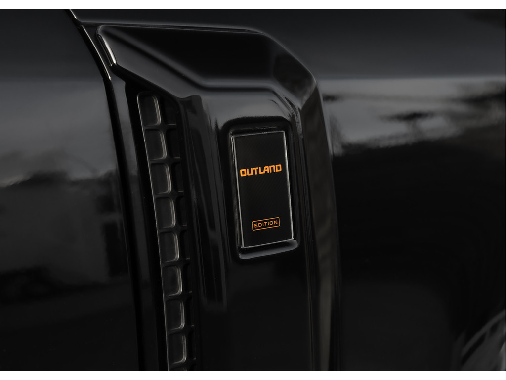 Land Rover Defender 110 P300e 110 X-Dynamic HSE - 51