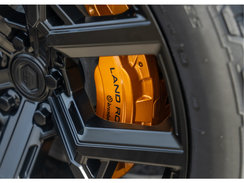 Land Rover Defender 110 P300e 110 X-Dynamic HSE - 5