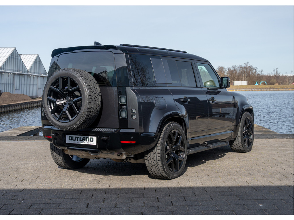 Land Rover Defender 110 P300e 110 X-Dynamic HSE - 8