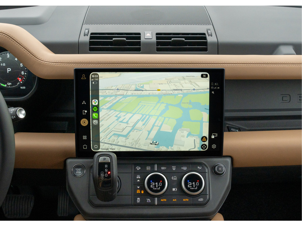 Land Rover Defender 110 P300e 110 X-Dynamic HSE - 36