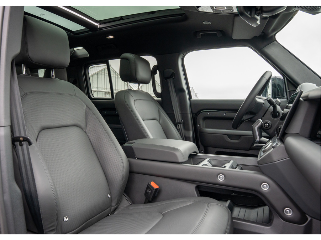 Land Rover Defender 110 P300e 110 X-Dynamic HSE - 16