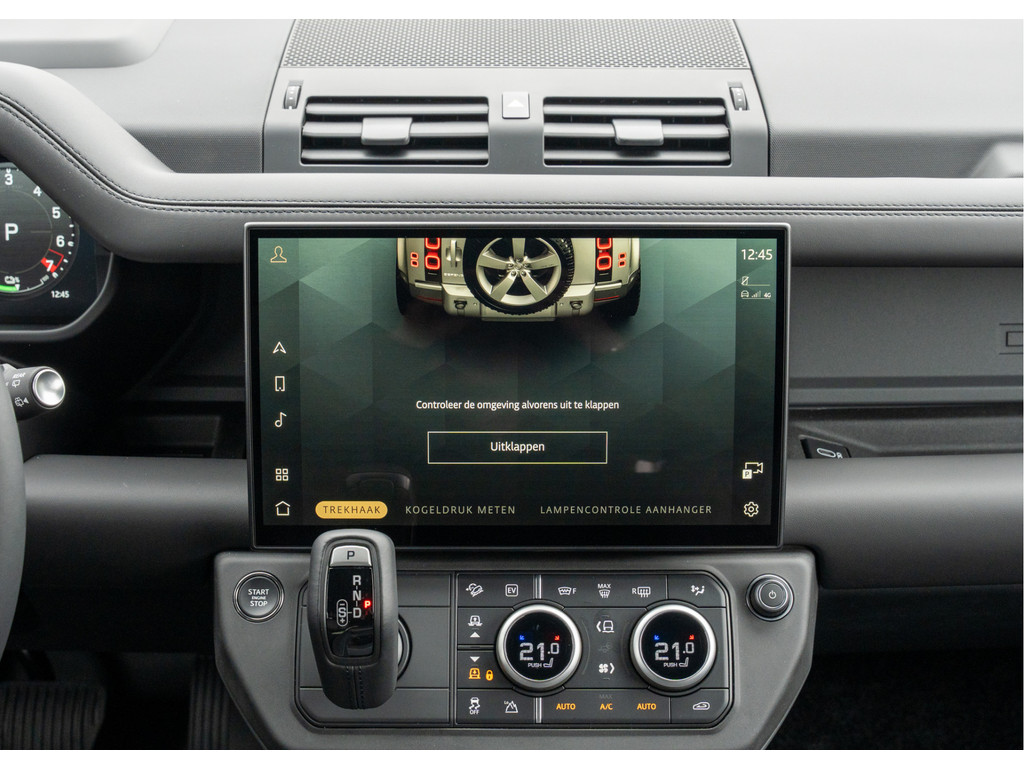 Land Rover Defender 110 P300e 110 X-Dynamic HSE - 37