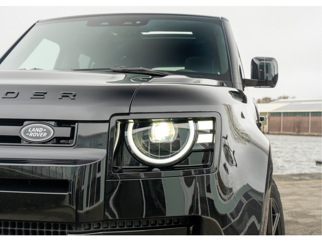 Land Rover Defender 110 P300e 110 X-Dynamic HSE - 44