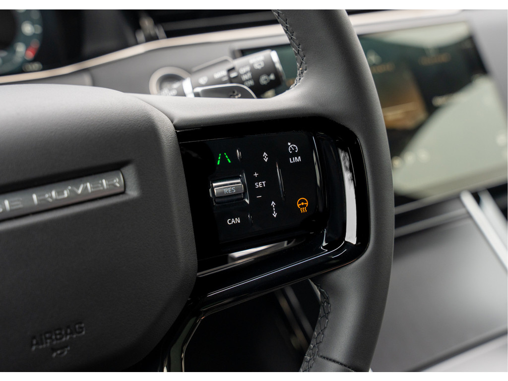 Land Rover Range Rover Evoque P270e Dynamic SE - 17