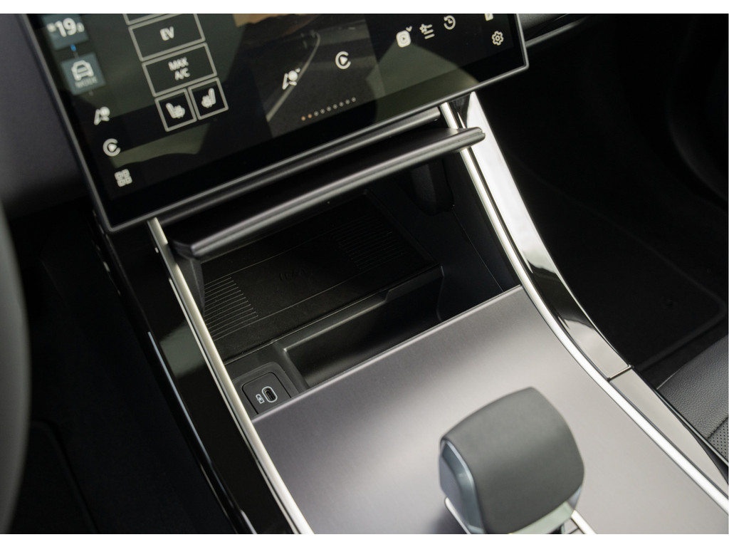 Land Rover Range Rover Evoque P270e Dynamic SE - 27
