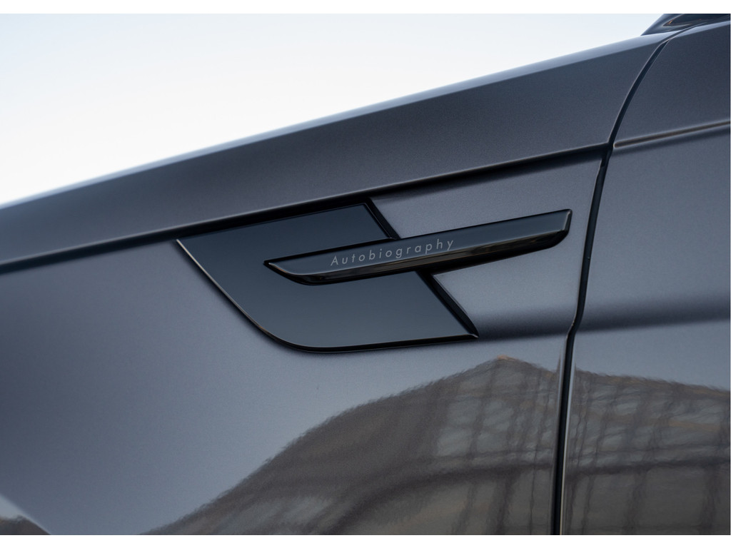 Land Rover Range Rover Sport P550e Autobiography - 4