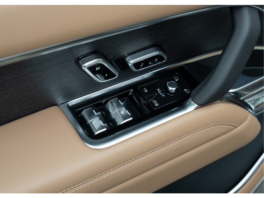Land Rover Range Rover P550e Autobiography - 13