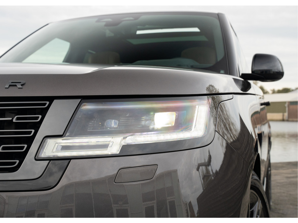 Land Rover Range Rover P550e Autobiography - 44