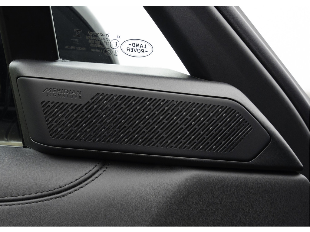 Land Rover Range Rover P550e Autobiography - 17