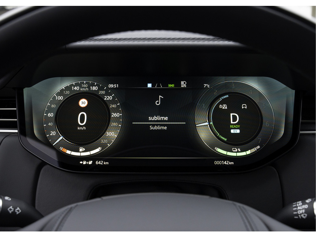 Land Rover Range Rover P550e Autobiography - 21