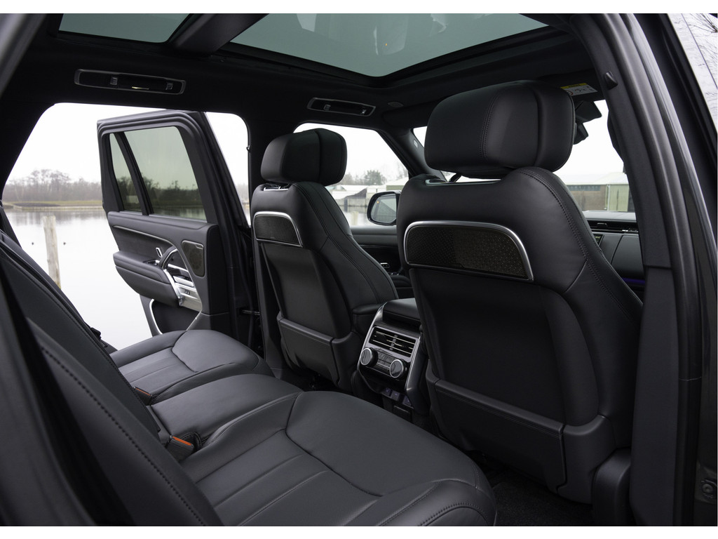 Land Rover Range Rover P550e Autobiography - 24