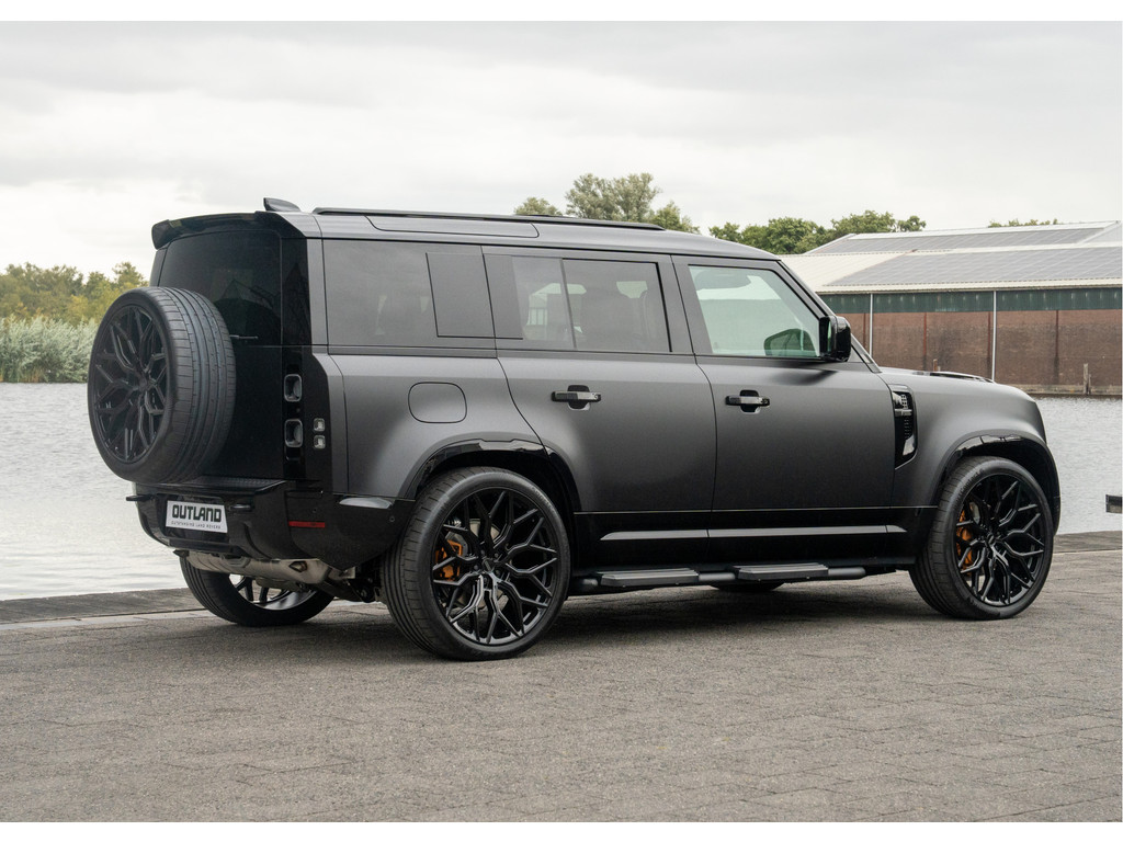 Land Rover Defender 110 P300e X-Dynamic HSE - 6
