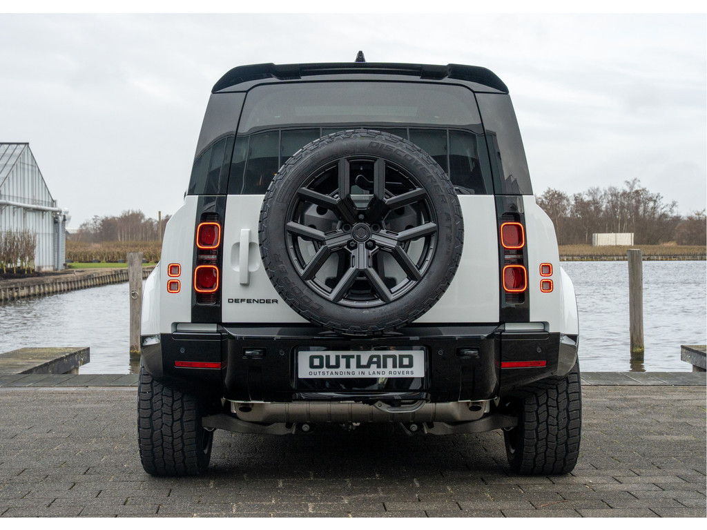 Land Rover Defender 110 P300e X-Dynamic HSE - 47