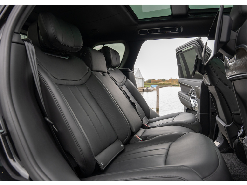Land Rover Range Rover D350 Autobiography - 16