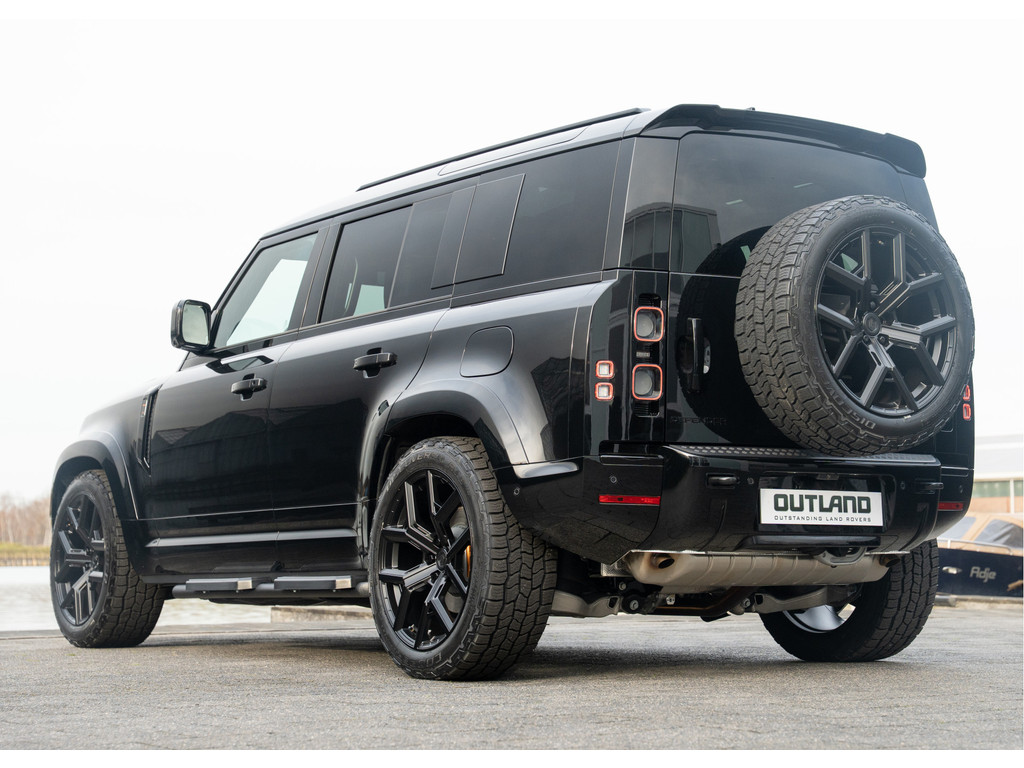 Land Rover Defender 110 P300e 110 X-Dynamic HSE - 13