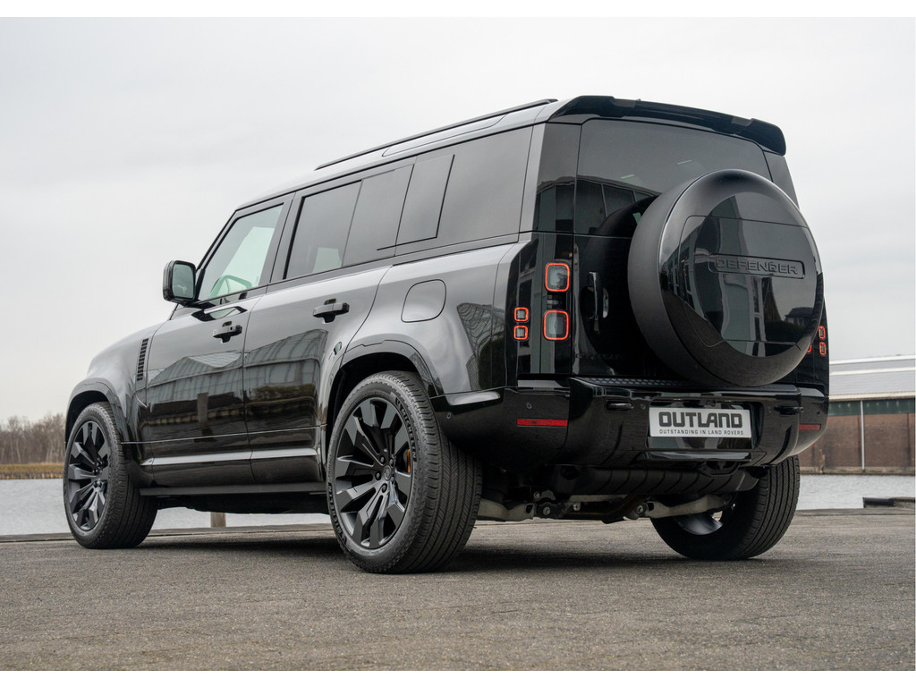 Land Rover Defender 110 P300e 110 X-Dynamic HSE - 8
