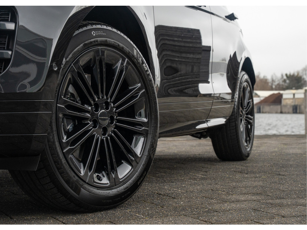 Land Rover Range Rover Evoque P270e Dynamic SE - 42