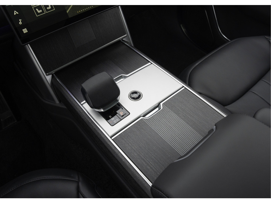 Land Rover Range Rover P550e Autobiography - 30