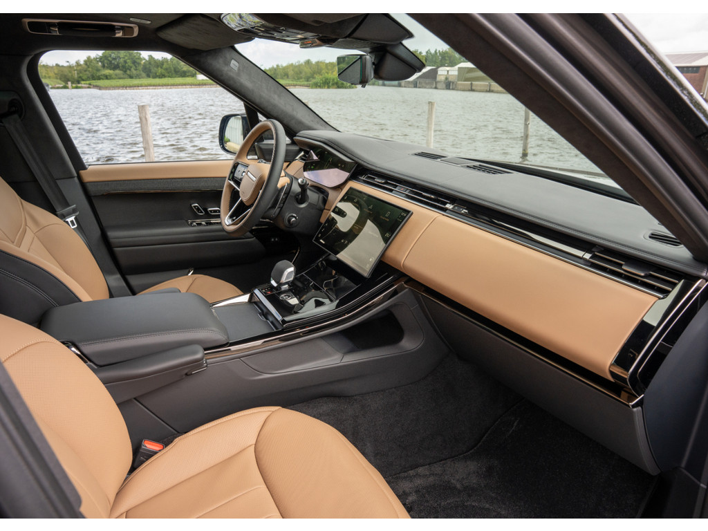 Land Rover Range Rover Sport P550e Autobiography - 11