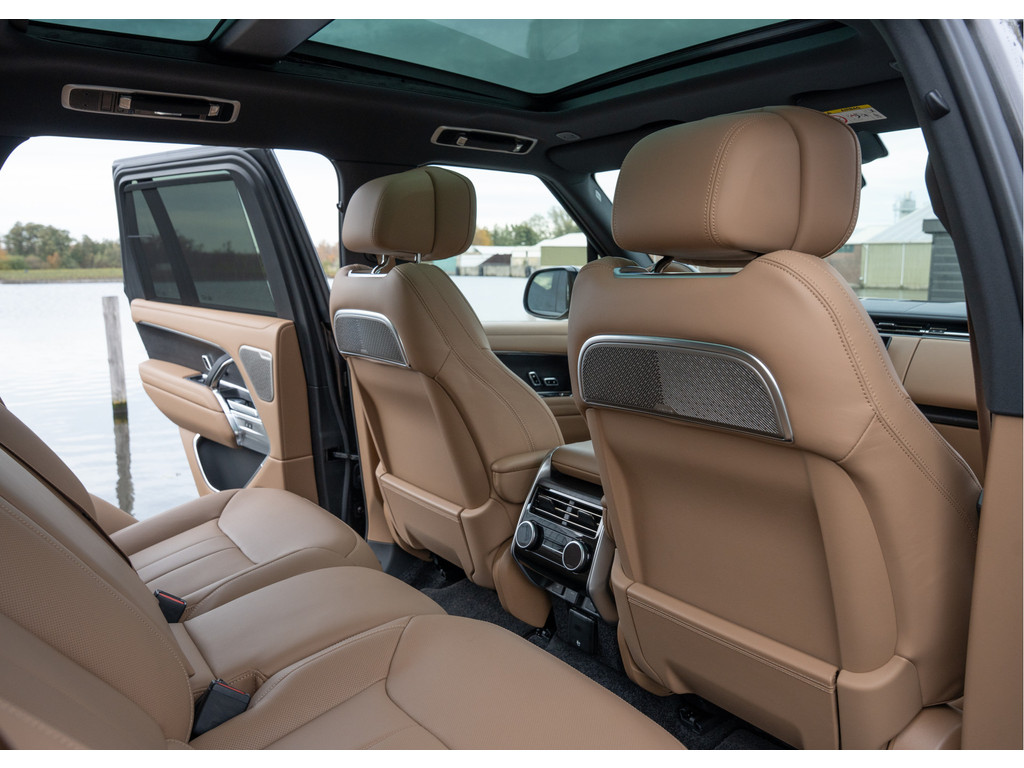 Land Rover Range Rover P550e Autobiography - 22