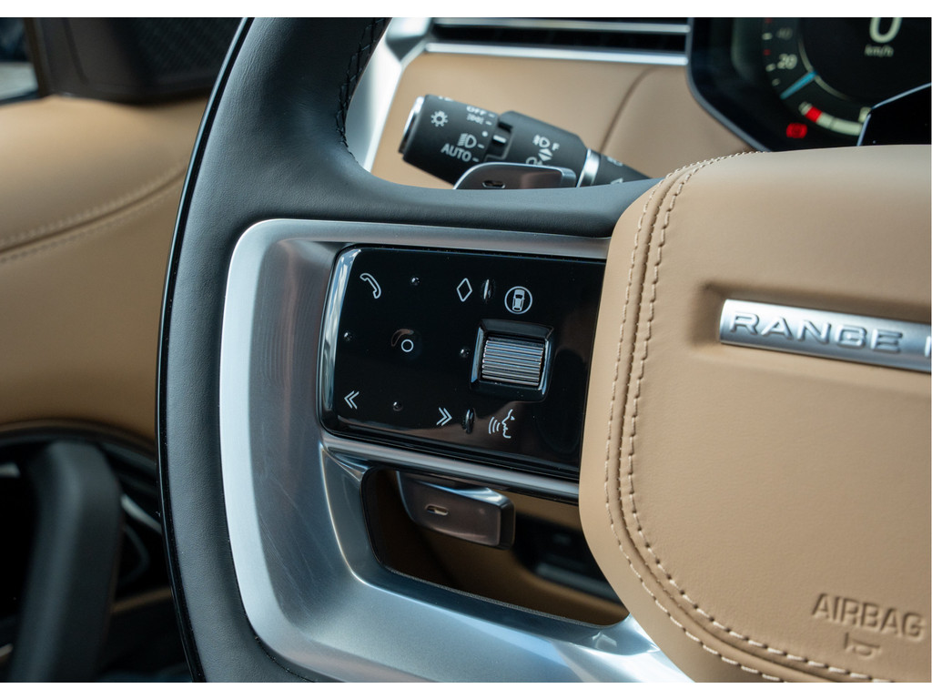 Land Rover Range Rover P550e Autobiography - 18