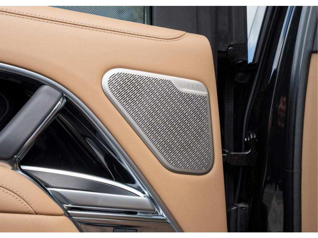 Land Rover Range Rover P550e Autobiography - 25