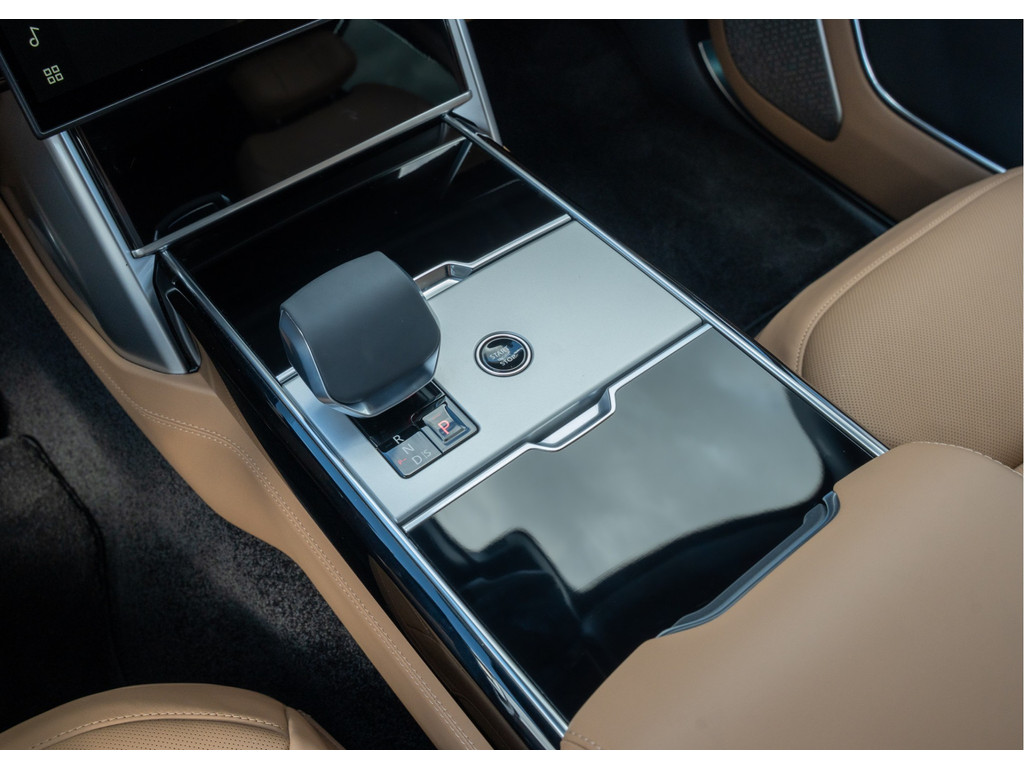 Land Rover Range Rover P550e Autobiography - 27