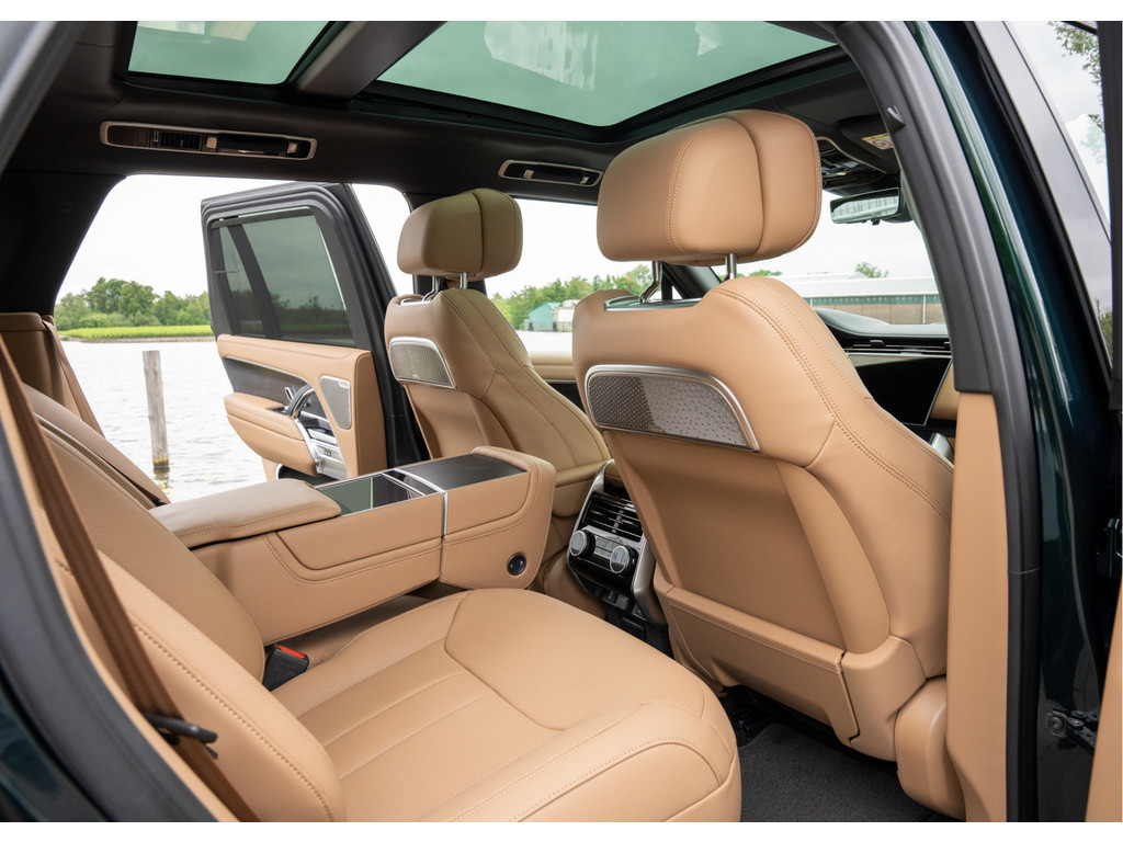 Land Rover Range Rover P550e Autobiography - 22