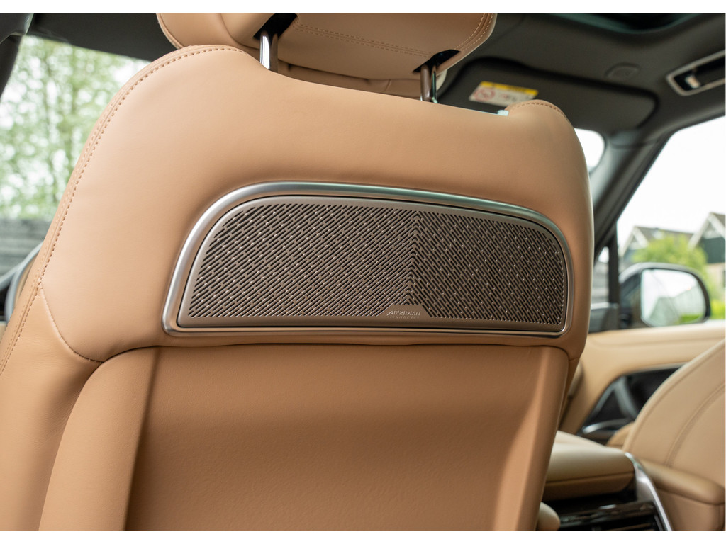 Land Rover Range Rover P550e Autobiography - 25