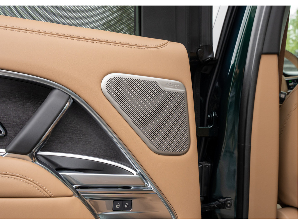Land Rover Range Rover P550e Autobiography - 26