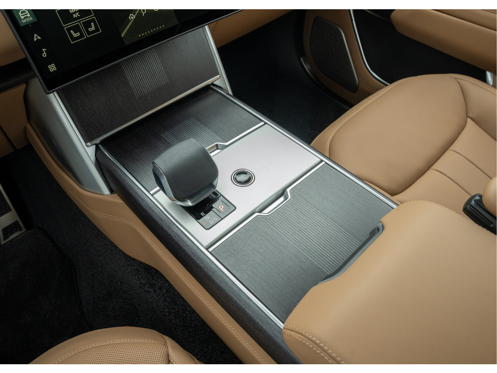 Land Rover Range Rover P550e Autobiography - 27