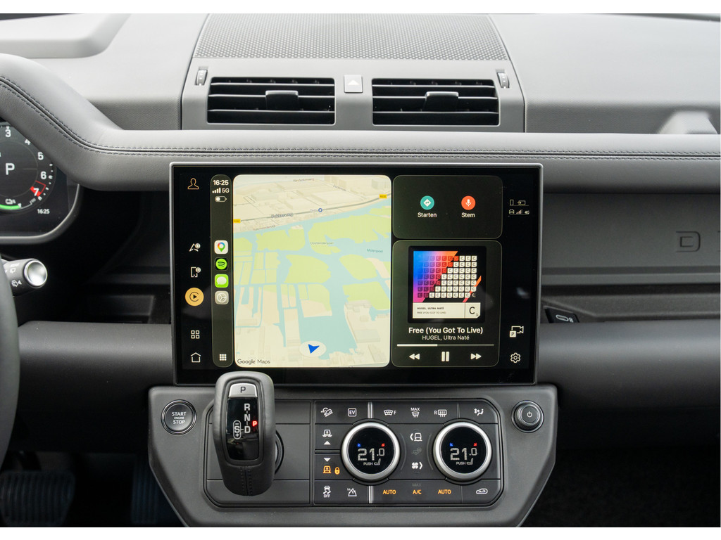 Land Rover Defender 110 P300e 110 X-Dynamic HSE - 30