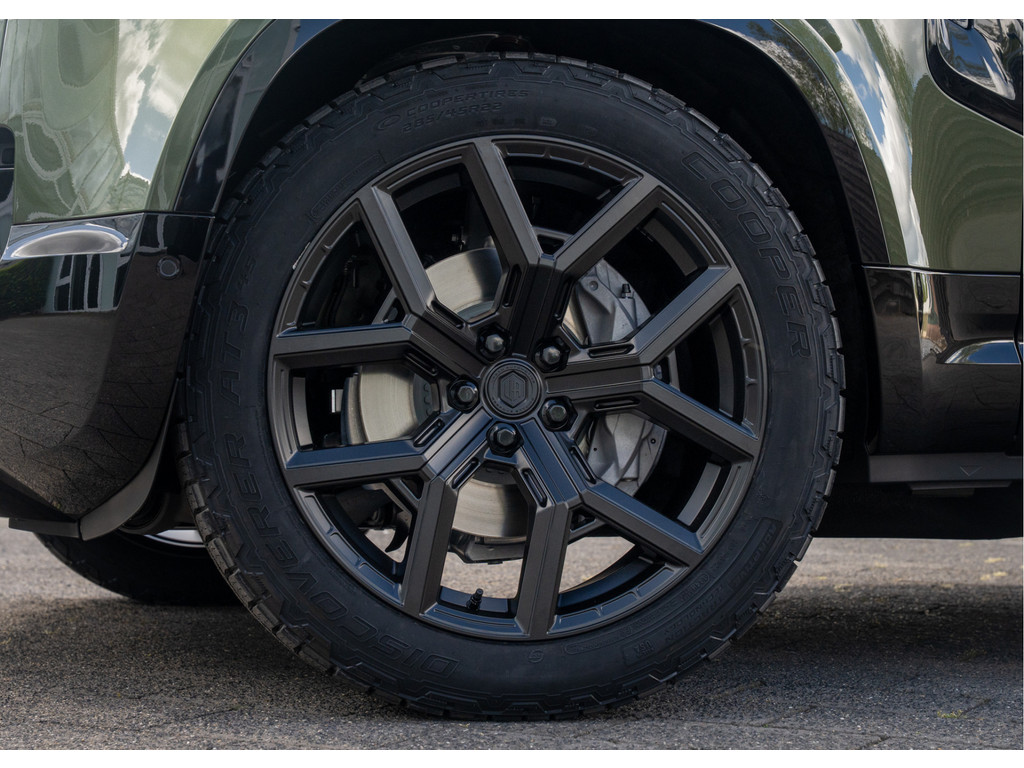 Land Rover Defender 110 P300e 110 X-Dynamic HSE - 7