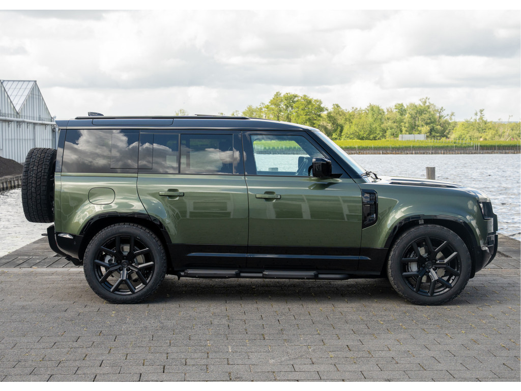 Land Rover Defender 110 P300e 110 X-Dynamic HSE - 8