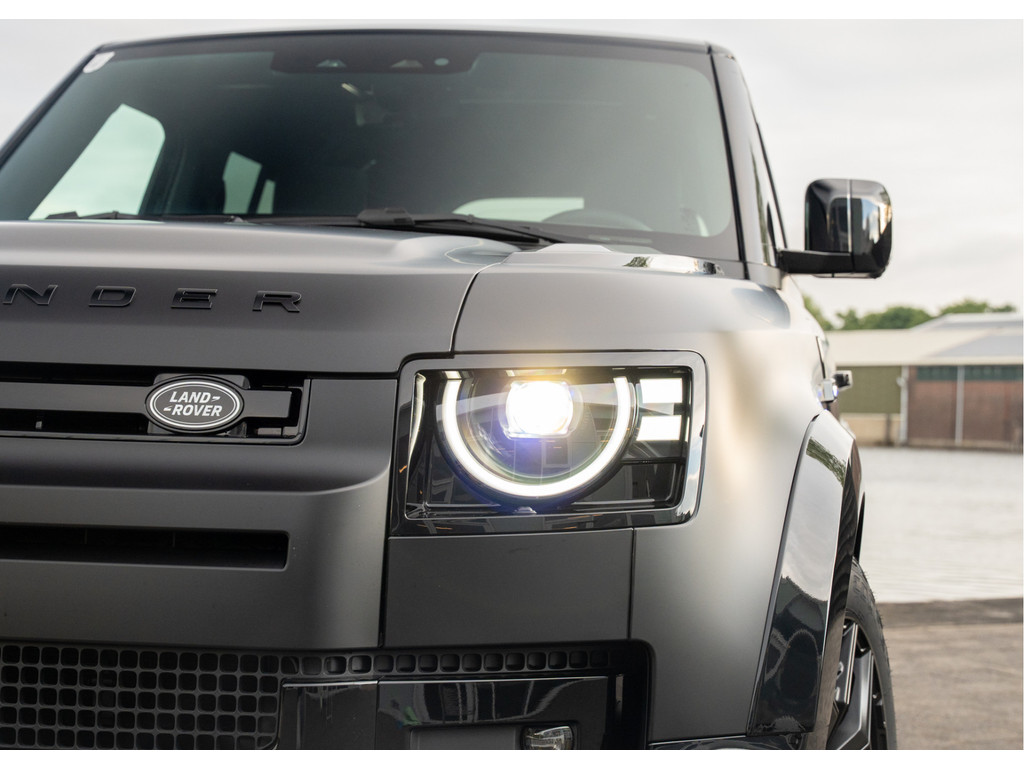 Land Rover Defender 110 P300e 110 X-Dynamic HSE - 10