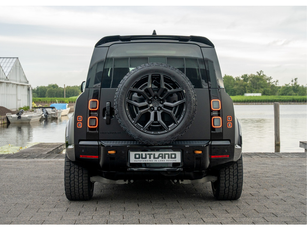 Land Rover Defender 110 P300e 110 X-Dynamic HSE - 14