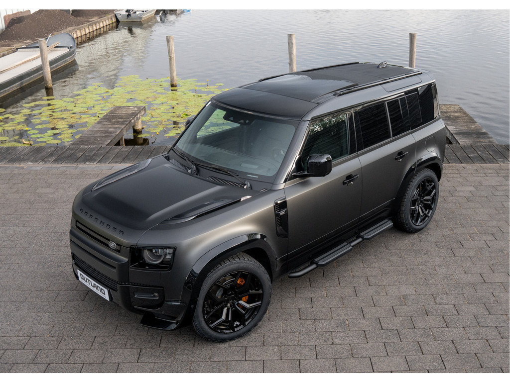 Land Rover Defender 110 P300e 110 X-Dynamic HSE - 4
