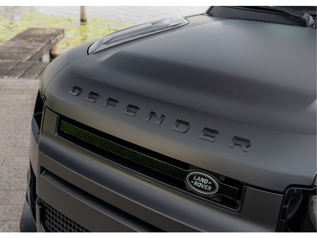 Land Rover Defender 110 P300e 110 X-Dynamic HSE - 6
