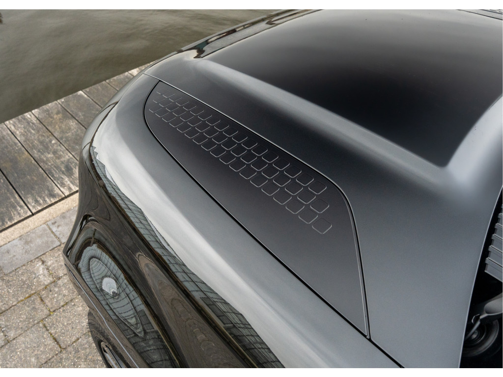 Land Rover Defender 110 P300e 110 X-Dynamic HSE - 11