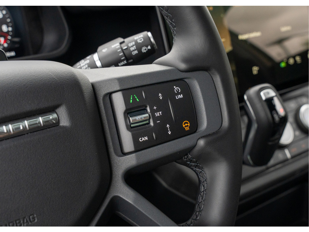 Land Rover Defender 110 P300e 110 X-Dynamic HSE - 27