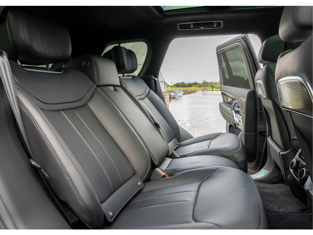 Land Rover Range Rover P550e Autobiography - 28